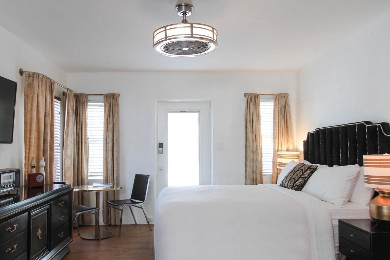 The Westcott Bed and breakfast Palm Springs