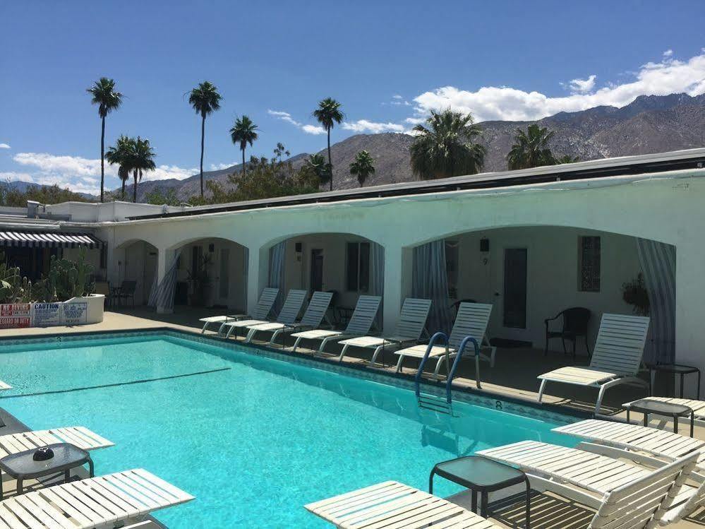 The Westcott Bed and breakfast Palm Springs