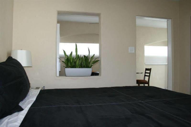 The Westcott Bed and breakfast Palm Springs